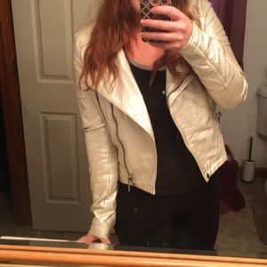 Degree champagne color leather jacket